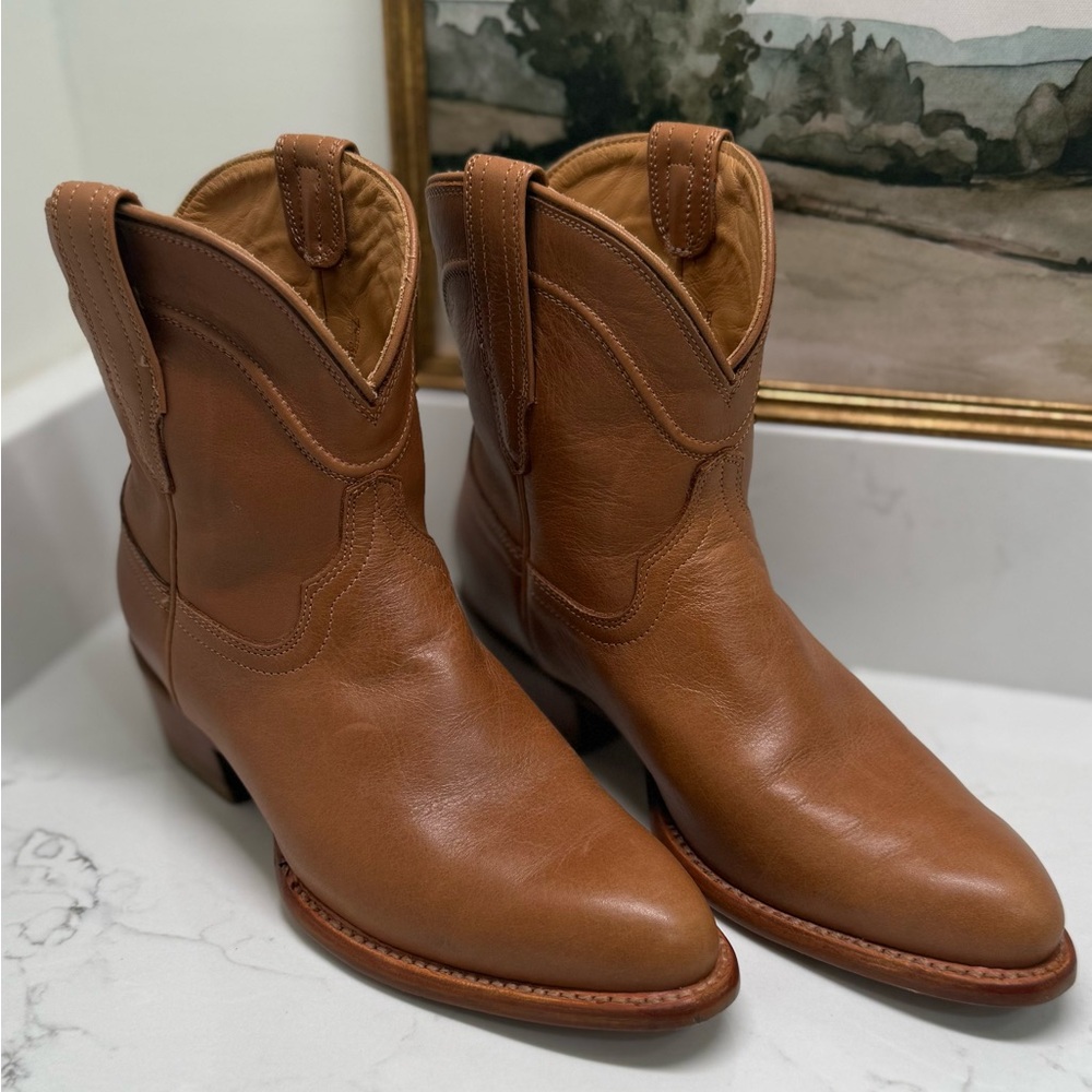 Tecovas Women's Tan Leather Cowboy Boots - LIKE NEW!